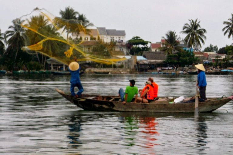 Hoi An: Farming and Fishing Life by Bike Tour with Lunch