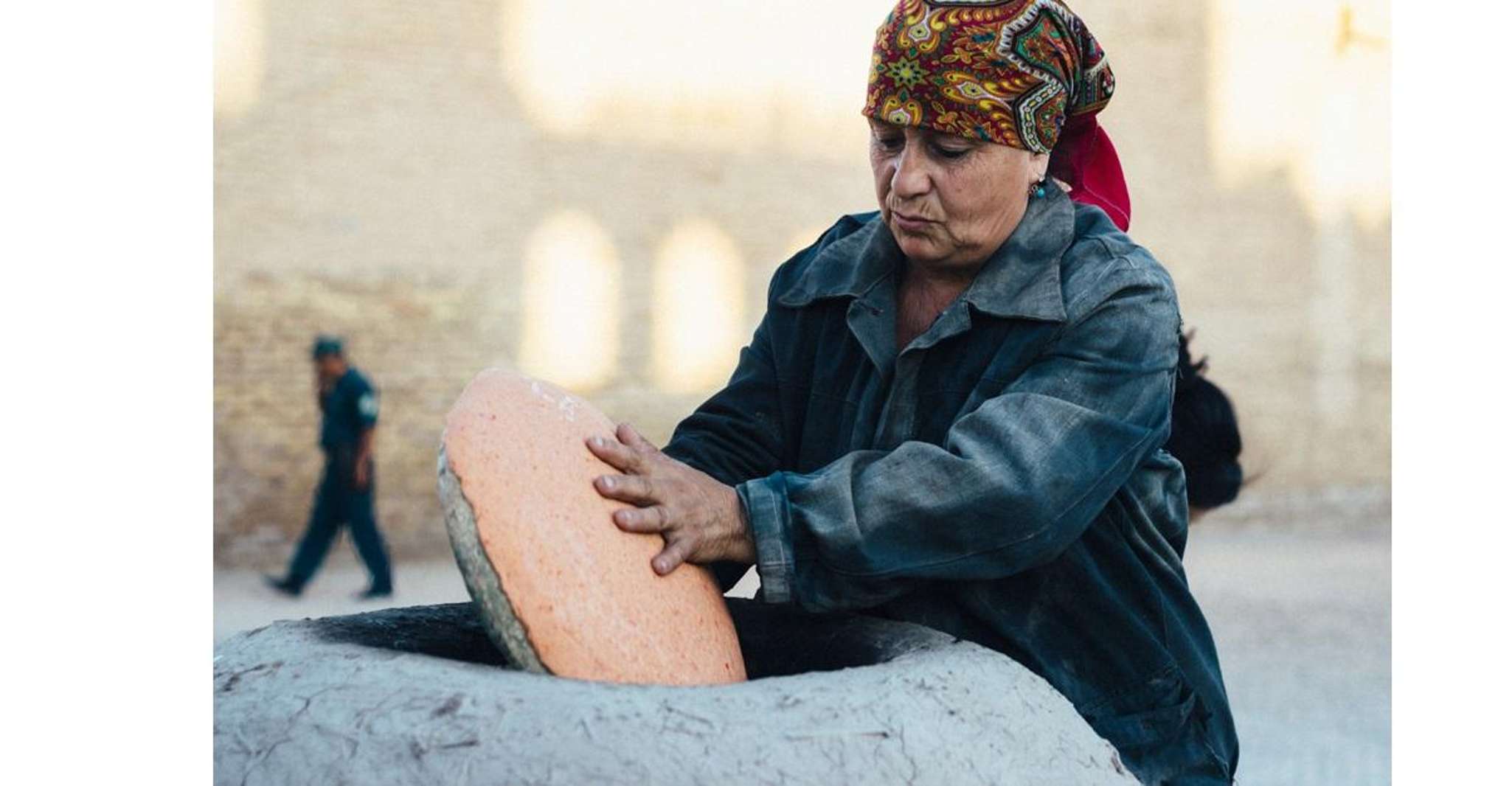 Master Class - Uzbek Bread in Khiva - Housity