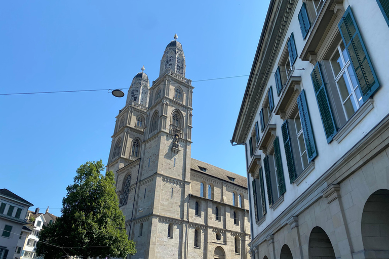 Zurich in the Mirror of the Past: Self-Guided Reading Tour Zurich in the Mirror of the Past: Self - Guided Reading Tour