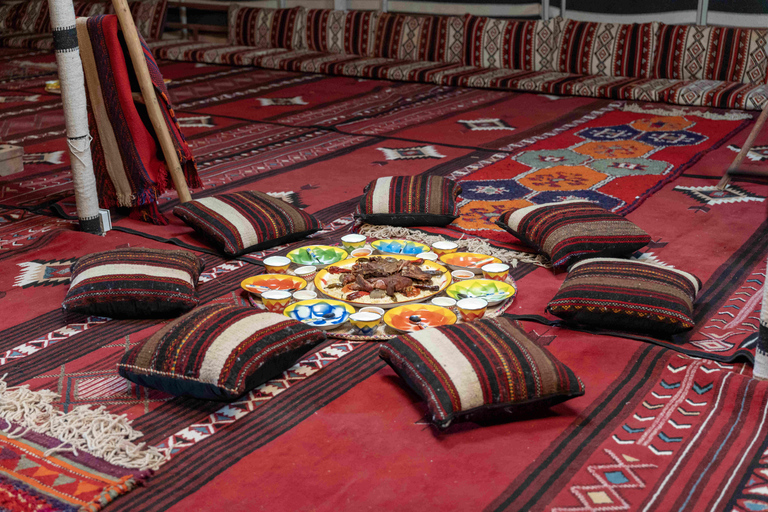 Expérience dans un campement dans le désert à Riyad