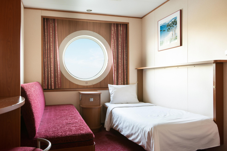 23-Hour Archipelago Cruise Stockholm–Turku–Stockholm Deluxe Cabin for 1-2 Guests (Special Breakfast + Minibar)
