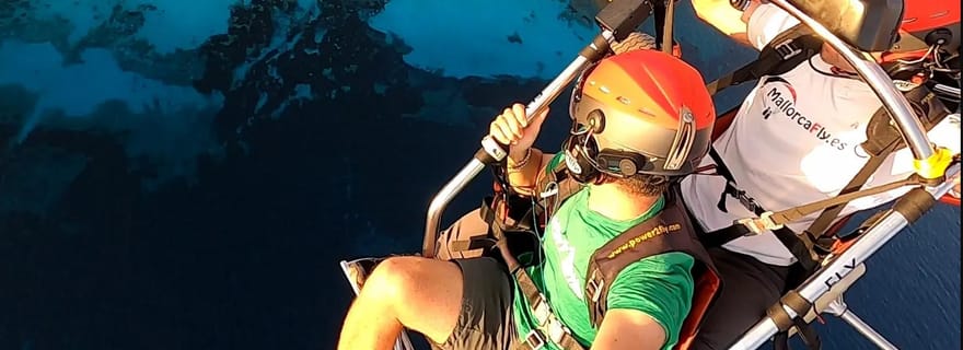 Majorque : Vol en parachute avec acrobaties et arrêt du moteur