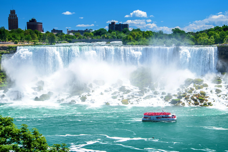Niagara Falls, USA: Day & Night Small Group Tour with Dinner Shared Tour