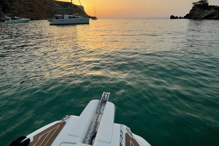 Sunset Boat Tour: Northern Ibiza from Santa Eulalia Sunset Boat Tour: North Ibiza from Santa Eulalia