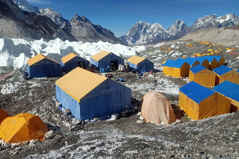 Trekking del Campo Base dell&#039;Everest con pernottamento - 15 giorniTrekking del Campo Base dell&#039;Everest con pernottamento