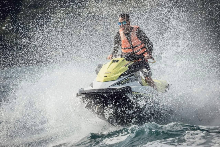 Phuket: Jet Ski Tour Patong Beach with 9 Check-in Points Have fun with a trip to 9 check-in points on Phuket Island.