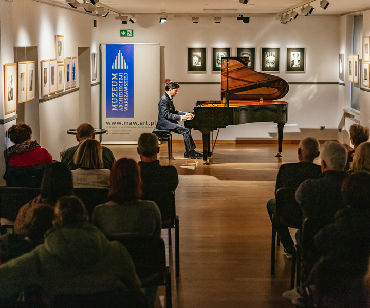 Warsaw: Live Chopin Piano Concert