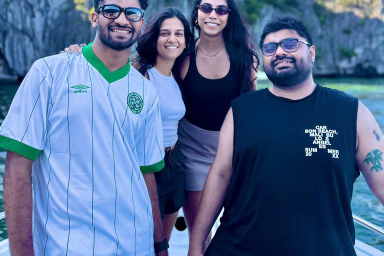 5-Star Ha Long Day Cruise with Jacuzzi, Lunch & Free Drink Day Cruise With Meal