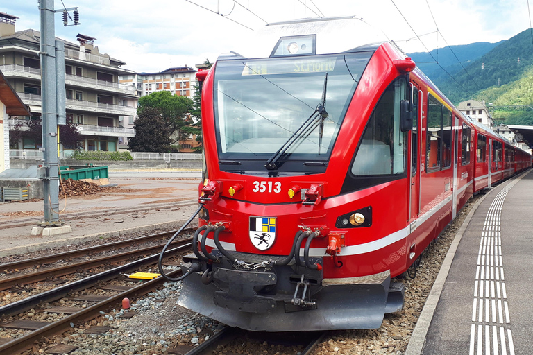 Vanuit Milaan: dagtrip Bernina-trein, Zwitserse Alpen en St. Moritz