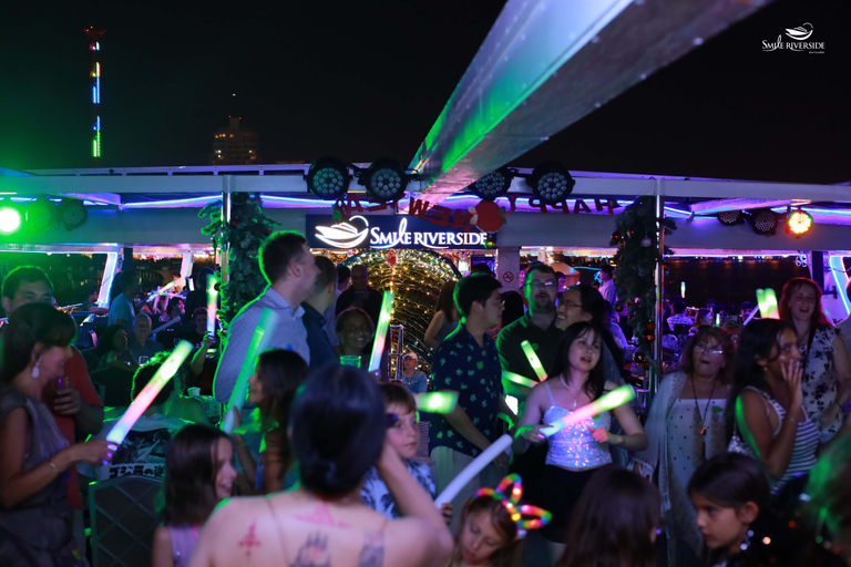 Dinner Cruise on the Chao Phraya River: New Year Festival