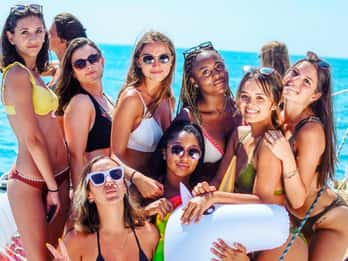 Catamaran Lucile | Famous Eat cata party