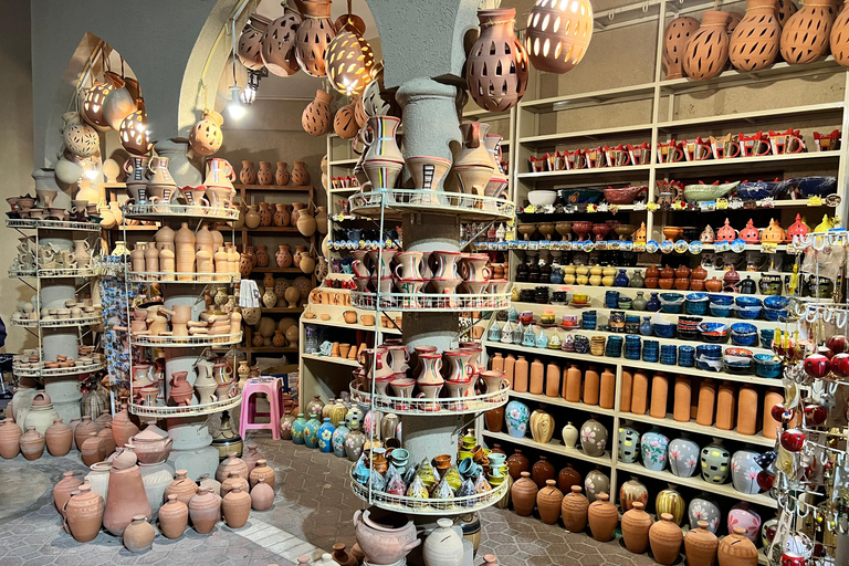 Tour di gruppo: Grande Moschea del Sultano Qaboos e Nizwa