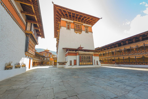 7-Days in Bhutan with River Rafting, Farm Lunch & Stone Bath