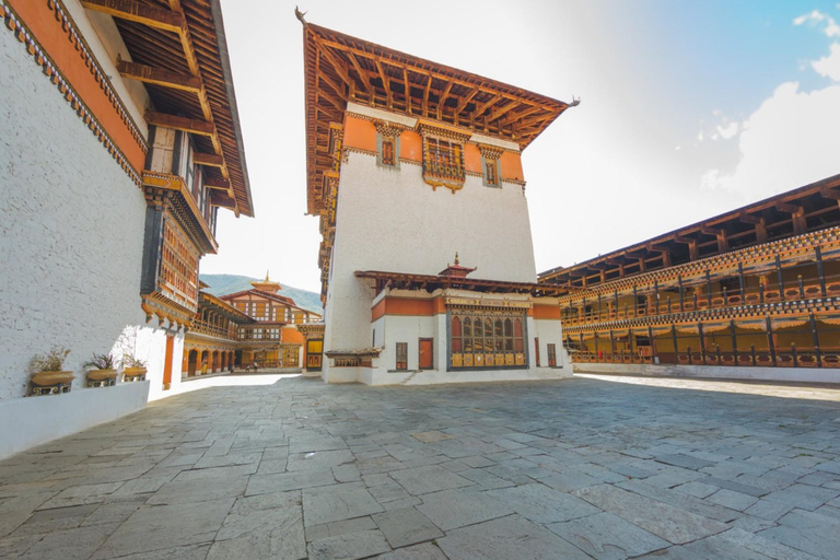 7-Days in Bhutan with River Rafting, Farm Lunch & Stone Bath