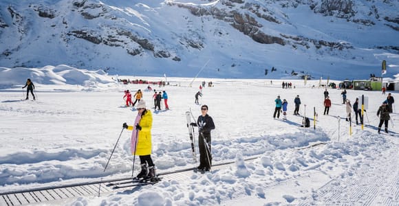 Lucerne: Titlis Beginner Ski Day Snow Experience