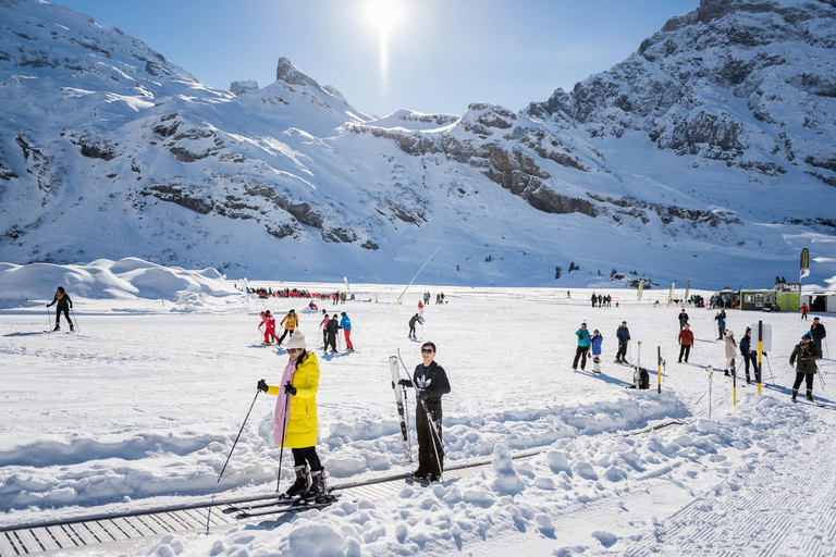 Zurich: Titlis Beginner Ski day snow experience &amp; LucerneSki begginer &amp; Lucerne