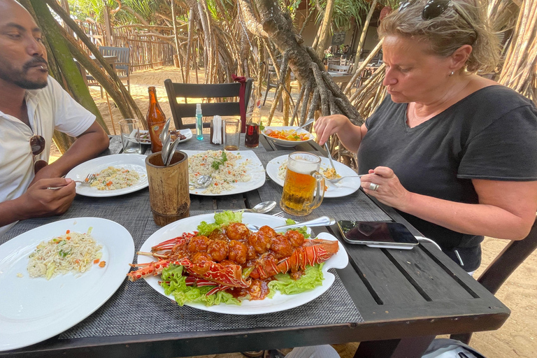 Colombo: Sri Lankan Cooking Class with Market Visit