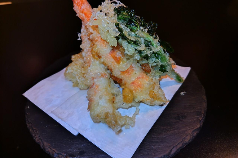 Osaka: Family Sushi and Tempura Cooking Class