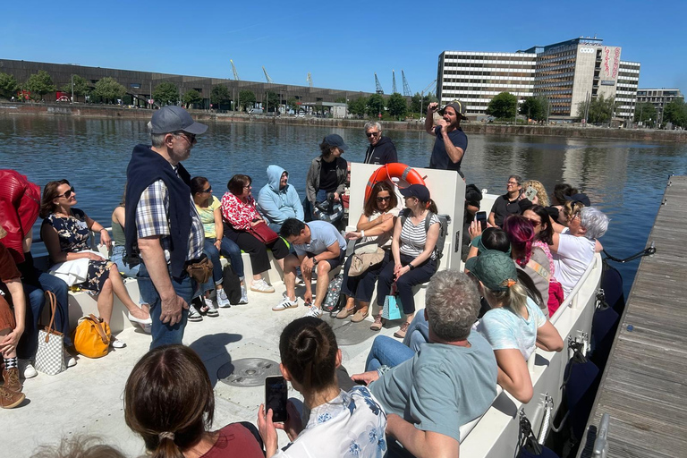 Antwerp: Private Harbor Cruise with Aperitif near the MAS XL Antwerp: Private Harbor Cruise with Aperitif near the MAS