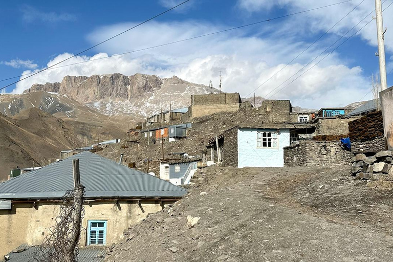 Top-Dorf in Aserbaidschan: Khinalug und Zuckerstangenberge