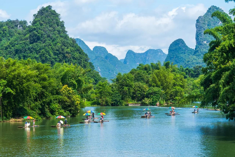 Guilin: 3-Day Yangshuo Cruise & Bamboo Raft Tour