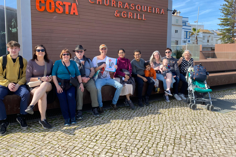 Lagos: Guided Walking Tour with Brodie from AustraliaLagos: Guided Walking Tour with Local Tips