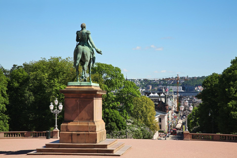 Oslo Old Town Country History Private Guided Walking Tour 2-hour: Old Town Tour