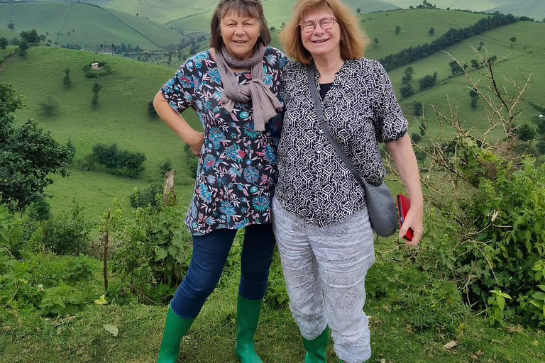 From Kigali: Bigogwe Cow Experience, Hiking & farm with Meal