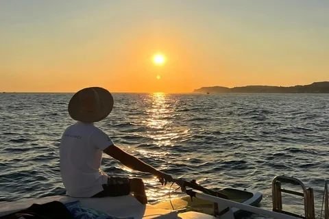 Scala dei Turchi: Tour in catamarano e aperitivo
