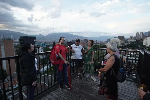 Visita partilhada ao bairro "El Poblado" em Medellín