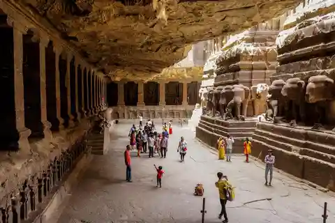 Ajanta & Ellora : Day Tour from Mumbai with Flight Tickets