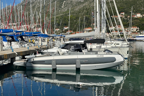 Luxury Private Sunset Cruise with Champagne & Canapés