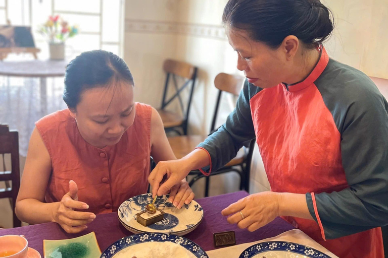 Hue: Traditional Cake-Making Class