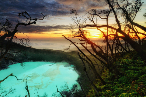 Bandung: cratere vulcanico, sorgenti termali, bagni di fango e tè