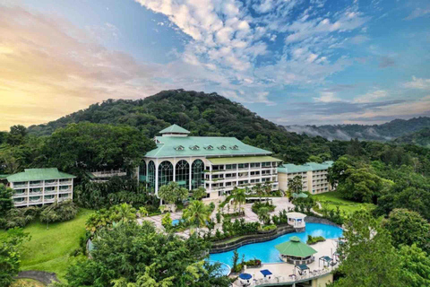 Panama : Buffet, tramway aérien, excursion en bateau à Gatun, sanctuaire des paresseuxPanama : Tram aérien, tour en bateau à Gatun et sanctuaire des paresseux