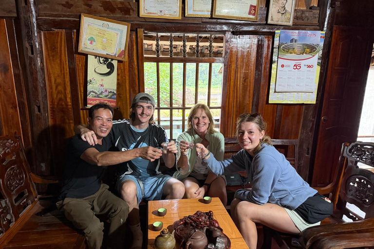 Cao Bang: 2-Day Family Experience With Local Guide 2-Day Family Experience By Car