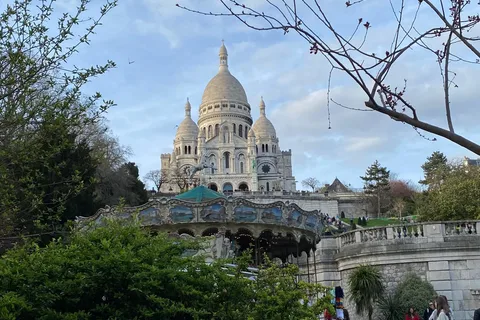 Recorrido gratuito por Montmartre, el París artístico y bohemio