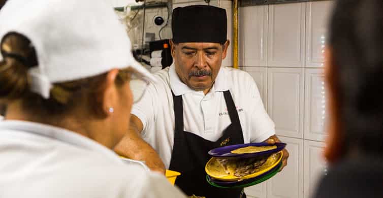 Mexico City: Tacos & Mezcal Night Food Tour photo 20