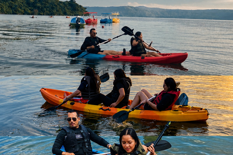 El Salvador: Poza Verde Parasailing & Kayak Tour
