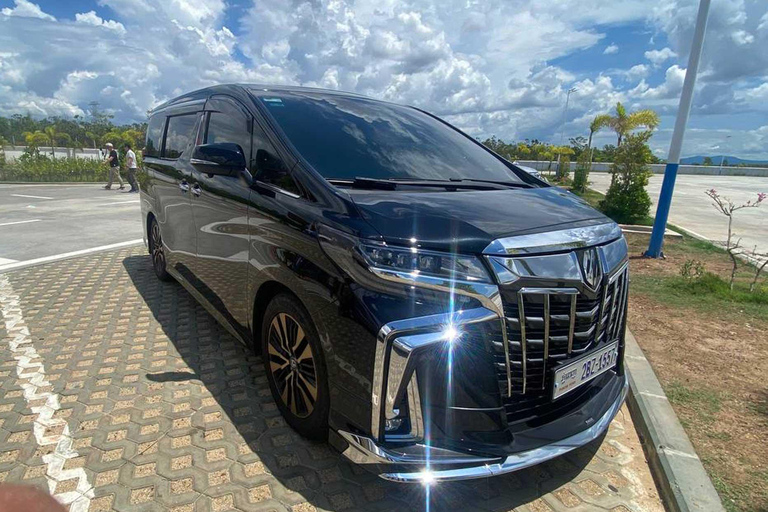 Privé-overdracht VIP-voertuig Phnom Penh - SihanoukvilleVoertuig VPM Minivan van Phnom Penh naar Sihanoukville