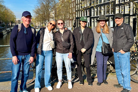 Amsterdam: Small Group Walking Tour with Fun Guide Walking Tour in Amsterdam with Enthusiastic and Fun Guide
