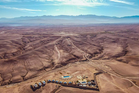 Paseo en camello y quad: Emocionante aventura en el desierto de Agafay