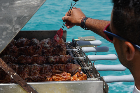 Protaras: De Lazy Day Cruise met The Yellow Boat Cruises