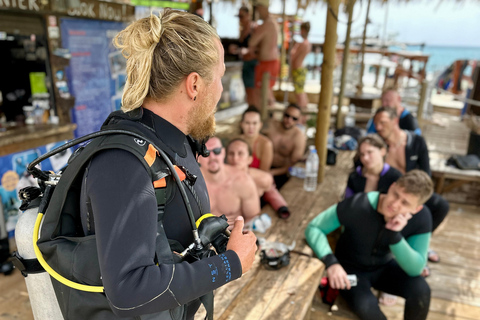 Protaras: Turtle Bay Introduction and Safari Dive Combo