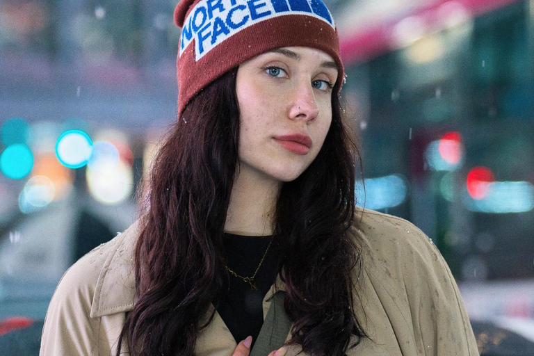 Tokyo: 1-hour private photo shoot 1-hour private photo shoot in Tokyo (solo, couples, and families welcome)