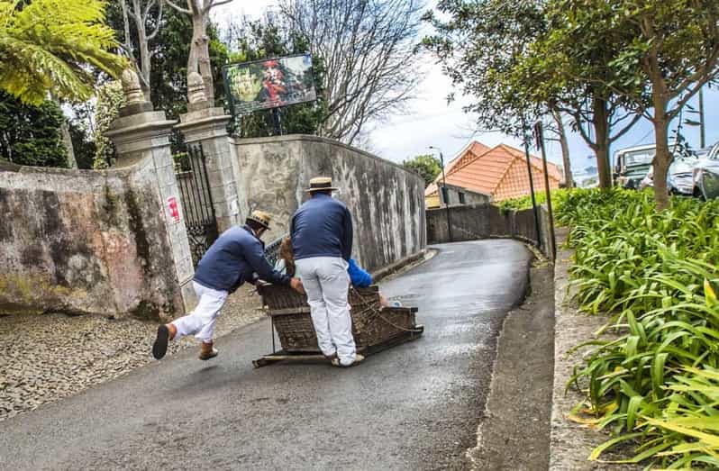 Funchal: el último paseo del emperador, un tour en tuk tuk