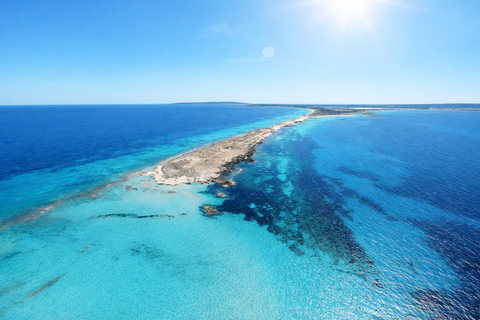 Ibiza: Formentera Boat with Open Bar, 3 meals & Sunset Party ADVANCE: Standard selection of food & open bar option