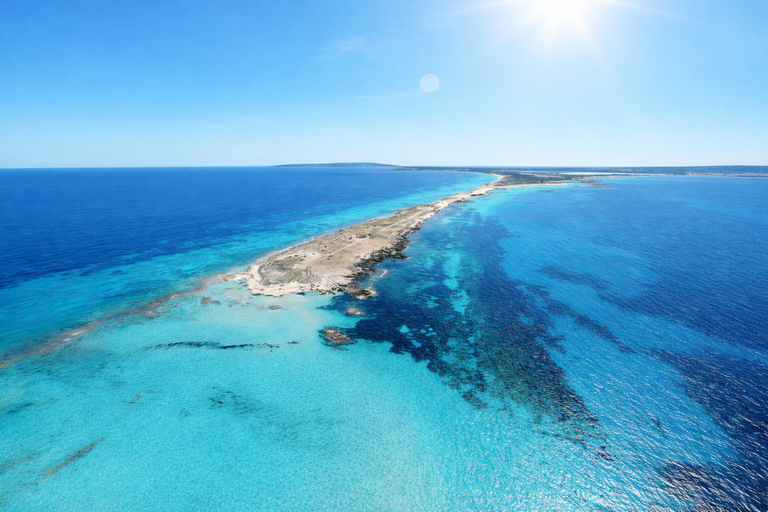 Ibiza: Formentera Boat with Open Bar, 3 meals & Sunset Party ADVANCE: Standard selection of food & open bar option