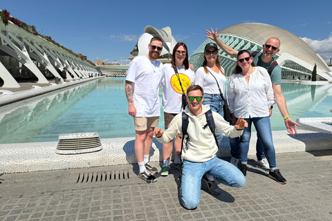 Valencia Guided Bike Tour in Small Group Shared Bike Tour in Small Group (Bike is Excluded)