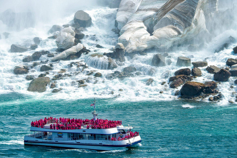 Toronto: Niagara Falls Day Tour with Hornblower Cruise